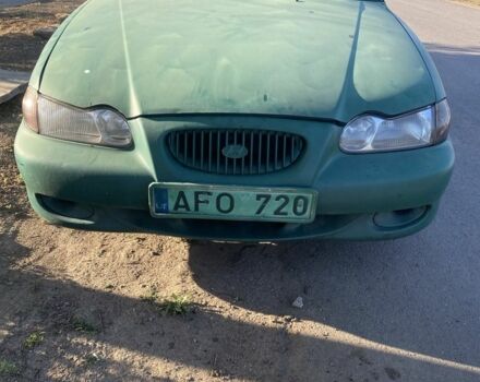 Зелений Хендай Соната, об'ємом двигуна 3 л та пробігом 250 тис. км за 1100 $, фото 1 на Automoto.ua