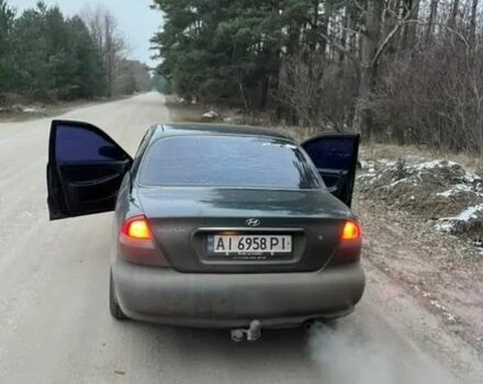 Зеленый Хендай Соната, объемом двигателя 2 л и пробегом 500 тыс. км за 1200 $, фото 1 на Automoto.ua