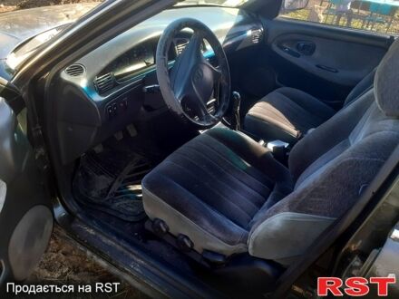 Хендай Соната 1998 у Миколаєві на Automoto.ua Зелений Хендай Соната, об'ємом двигуна 2 л та пробігом 0 тис. км за 1300 $, фото 1 на Automoto.ua