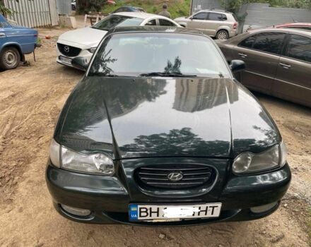 Зеленый Хендай Соната, объемом двигателя 0 л и пробегом 300 тыс. км за 2000 $, фото 1 на Automoto.ua