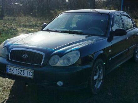 Зеленый Хендай Соната, объемом двигателя 2 л и пробегом 257 тыс. км за 3000 $, фото 1 на Automoto.ua