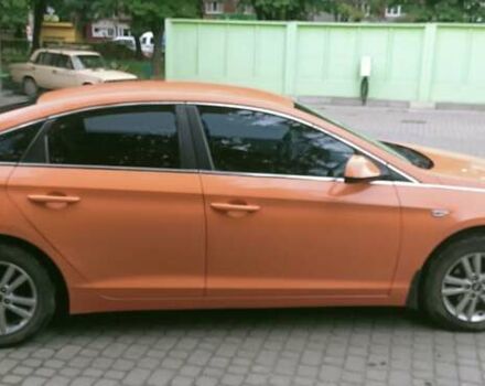 Оранжевый Хендай Соната, объемом двигателя 2 л и пробегом 390 тыс. км за 6800 $, фото 3 на Automoto.ua