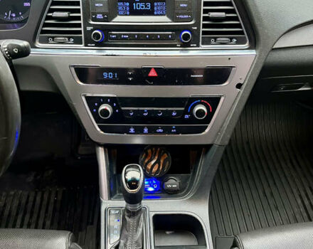 Помаранчевий Хендай Соната, об'ємом двигуна 2 л та пробігом 486 тис. км за 6500 $, фото 15 на Automoto.ua