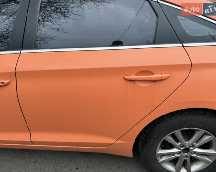 Оранжевый Хендай Соната, объемом двигателя 2 л и пробегом 560 тыс. км за 4999 $, фото 4 на Automoto.ua