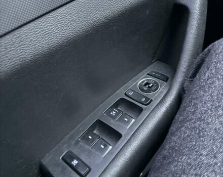 Оранжевый Хендай Соната, объемом двигателя 2 л и пробегом 560 тыс. км за 4999 $, фото 12 на Automoto.ua