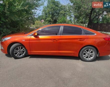 Оранжевый Хендай Соната, объемом двигателя 2 л и пробегом 200 тыс. км за 11500 $, фото 2 на Automoto.ua