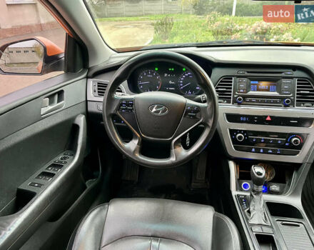 Помаранчевий Хендай Соната, об'ємом двигуна 2 л та пробігом 486 тис. км за 6500 $, фото 14 на Automoto.ua