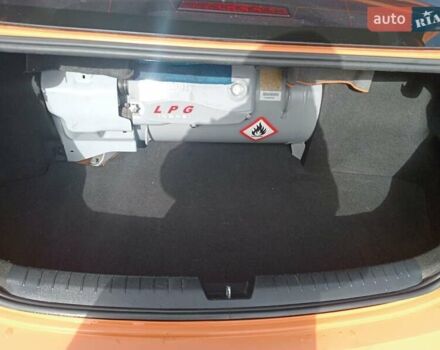 Оранжевый Хендай Соната, объемом двигателя 2 л и пробегом 596 тыс. км за 6350 $, фото 6 на Automoto.ua