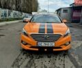 Помаранчевий Хендай Соната, об'ємом двигуна 2 л та пробігом 248 тис. км за 8300 $, фото 12 на Automoto.ua