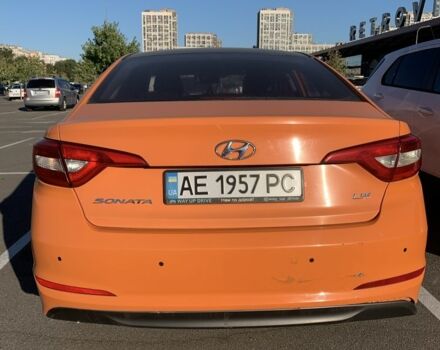 Оранжевый Хендай Соната, объемом двигателя 2 л и пробегом 573 тыс. км за 4800 $, фото 3 на Automoto.ua