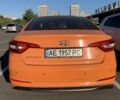 Оранжевый Хендай Соната, объемом двигателя 2 л и пробегом 573 тыс. км за 4800 $, фото 3 на Automoto.ua