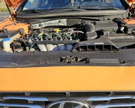 Помаранчевий Хендай Соната, об'ємом двигуна 2 л та пробігом 311 тис. км за 7999 $, фото 4 на Automoto.ua