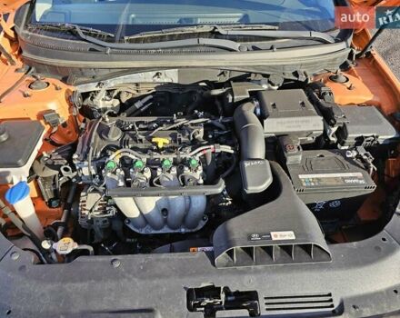 Помаранчевий Хендай Соната, об'ємом двигуна 2 л та пробігом 311 тис. км за 7999 $, фото 2 на Automoto.ua