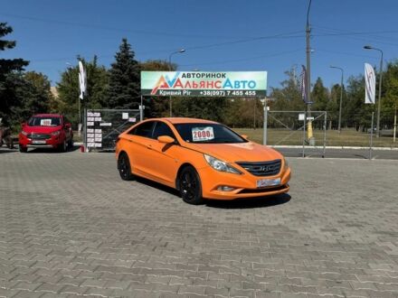 Помаранчевий Хендай Соната, об'ємом двигуна 2 л та пробігом 109 тис. км за 6500 $, фото 1 на Automoto.ua