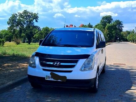Білий Хендай Старекс, об'ємом двигуна 2.5 л та пробігом 20000 тис. км за 9200 $, фото 1 на Automoto.ua