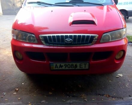 Хендай Старекс, объемом двигателя 2.5 л и пробегом 400 тыс. км за 3000 $, фото 3 на Automoto.ua