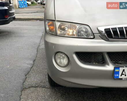 Серый Хендай Старекс, объемом двигателя 2.48 л и пробегом 191 тыс. км за 5000 $, фото 8 на Automoto.ua