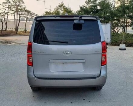 Хендай Старекс 2020 в Киеве на Automoto.ua Серый Хендай Старекс, объемом двигателя 2.5 л и пробегом 27 тыс. км за 21000 $, фото 3 на Automoto.ua