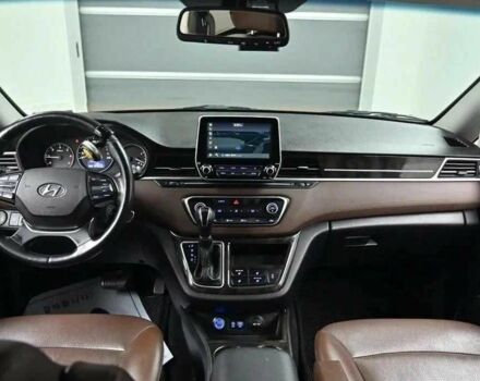 Хендай Старекс 2020 в Киеве на Automoto.ua Серый Хендай Старекс, объемом двигателя 2.5 л и пробегом 27 тыс. км за 21000 $, фото 5 на Automoto.ua