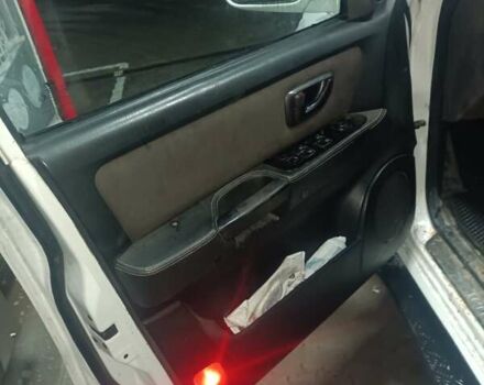 Білий Хендай Терракан, об'ємом двигуна 2.5 л та пробігом 390 тис. км за 6500 $, фото 5 на Automoto.ua