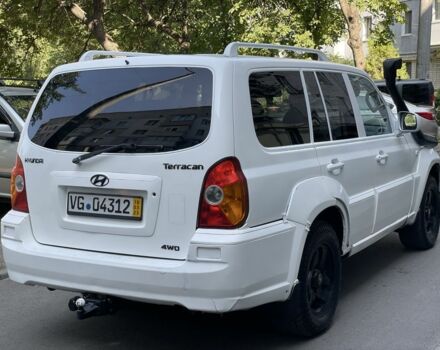 Білий Хендай Терракан, об'ємом двигуна 2.9 л та пробігом 286 тис. км за 3450 $, фото 5 на Automoto.ua
