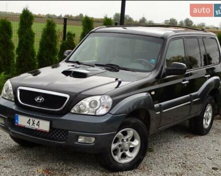 Черный Хендай Терракан, объемом двигателя 2.9 л и пробегом 275 тыс. км за 3200 $, фото 4 на Automoto.ua