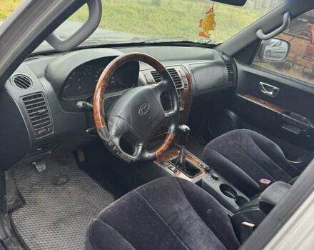 Чорний Хендай Терракан, об'ємом двигуна 0 л та пробігом 300 тис. км за 1700 $, фото 4 на Automoto.ua