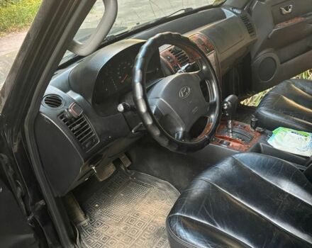 Чорний Хендай Терракан, об'ємом двигуна 0 л та пробігом 1000 тис. км за 5000 $, фото 3 на Automoto.ua