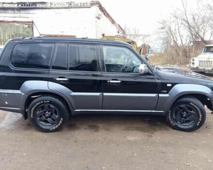 Черный Хендай Терракан, объемом двигателя 2.9 л и пробегом 232 тыс. км за 3700 $, фото 2 на Automoto.ua