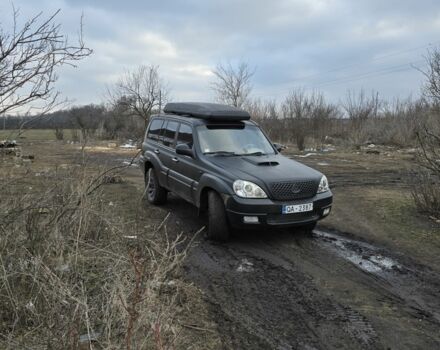 Чорний Хендай Терракан, об'ємом двигуна 0 л та пробігом 251 тис. км за 3100 $, фото 5 на Automoto.ua
