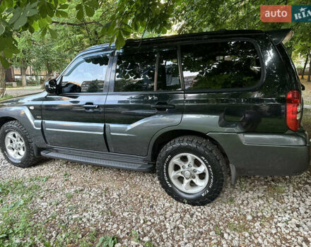 Хендай Терракан 2005 у Кривому Розі на Automoto.ua Чорний Хендай Терракан, об'ємом двигуна 2.9 л та пробігом 319 тис. км за 6500 $, фото 2 на Automoto.ua