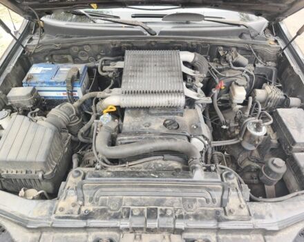 Чорний Хендай Терракан, об'ємом двигуна 3 л та пробігом 1 тис. км за 4500 $, фото 5 на Automoto.ua