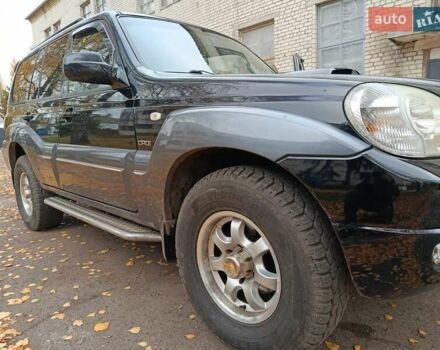 Черный Хендай Терракан, объемом двигателя 2.9 л и пробегом 346 тыс. км за 8500 $, фото 15 на Automoto.ua