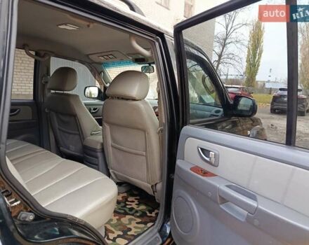 Черный Хендай Терракан, объемом двигателя 2.9 л и пробегом 346 тыс. км за 8500 $, фото 16 на Automoto.ua