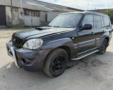 Черный Хендай Терракан, объемом двигателя 2.9 л и пробегом 380 тыс. км за 3500 $, фото 3 на Automoto.ua