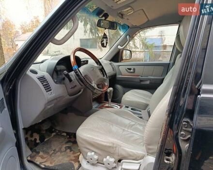 Черный Хендай Терракан, объемом двигателя 2.9 л и пробегом 346 тыс. км за 8500 $, фото 6 на Automoto.ua