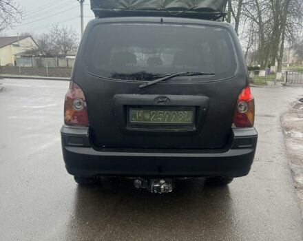 Черный Хендай Терракан, объемом двигателя 0 л и пробегом 300 тыс. км за 4999 $, фото 1 на Automoto.ua