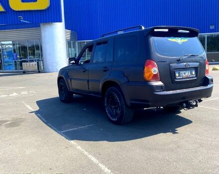 Черный Хендай Терракан, объемом двигателя 2.9 л и пробегом 340 тыс. км за 4400 $, фото 7 на Automoto.ua