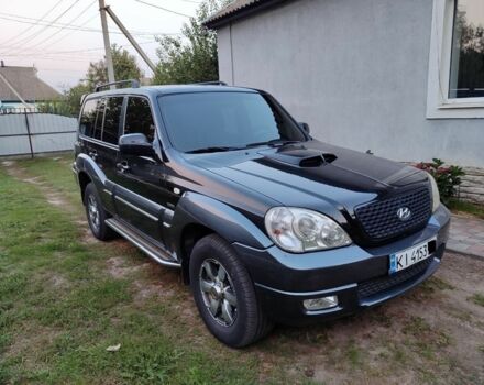 Черный Хендай Терракан, объемом двигателя 2.9 л и пробегом 243 тыс. км за 4950 $, фото 2 на Automoto.ua