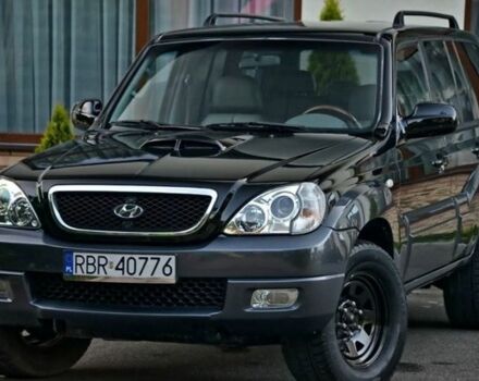 Черный Хендай Терракан, объемом двигателя 2.89 л и пробегом 279 тыс. км за 3500 $, фото 1 на Automoto.ua