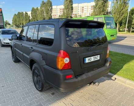 Черный Хендай Терракан, объемом двигателя 0 л и пробегом 300 тыс. км за 2999 $, фото 3 на Automoto.ua