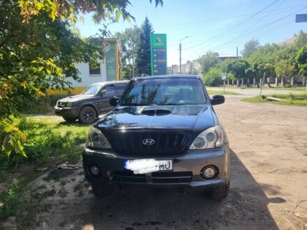 Хендай Терракан 2002 в Славянске на Automoto.ua Черный Хендай Терракан, объемом двигателя 0 л и пробегом 300 тыс. км за 4000 $, фото 1 на Automoto.ua