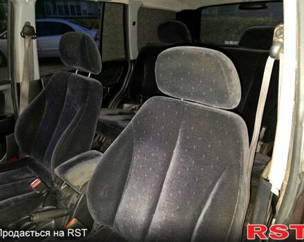 Фиолетовый Хендай Терракан, объемом двигателя 2.9 л и пробегом 377 тыс. км за 3500 $, фото 6 на Automoto.ua