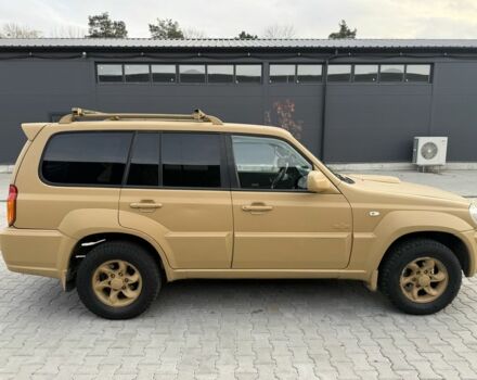 Коричневый Хендай Терракан, объемом двигателя 2.9 л и пробегом 320 тыс. км за 4299 $, фото 4 на Automoto.ua