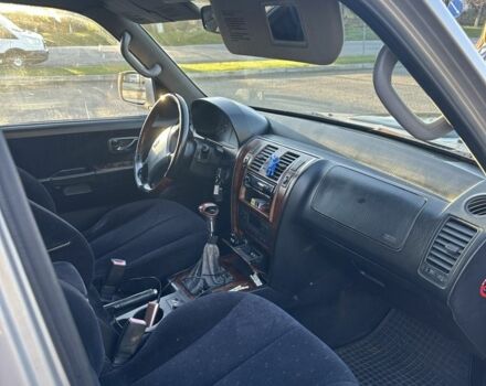 Серый Хендай Терракан, объемом двигателя 0 л и пробегом 300 тыс. км за 4600 $, фото 7 на Automoto.ua