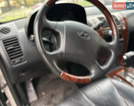Хендай Терракан 2002 в Николаеве на Automoto.ua Серый Хендай Терракан, объемом двигателя 2.9 л и пробегом 263 тыс. км за 8100 $, фото 5 на Automoto.ua