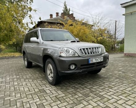 Хендай Терракан 2002 в Николаеве на Automoto.ua Серый Хендай Терракан, объемом двигателя 2.9 л и пробегом 263 тыс. км за 8100 $, фото 1 на Automoto.ua