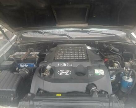 Серый Хендай Терракан, объемом двигателя 2.9 л и пробегом 278 тыс. км за 7075 $, фото 5 на Automoto.ua