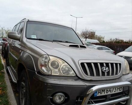 Серый Хендай Терракан, объемом двигателя 2.9 л и пробегом 358 тыс. км за 6800 $, фото 5 на Automoto.ua