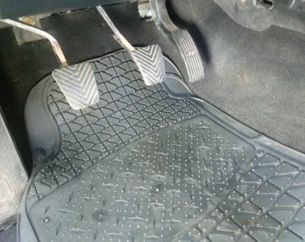 Серый Хендай Терракан, объемом двигателя 2.9 л и пробегом 347 тыс. км за 3250 $, фото 10 на Automoto.ua